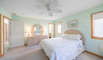 141 8th St, Avalon, NJ 08202