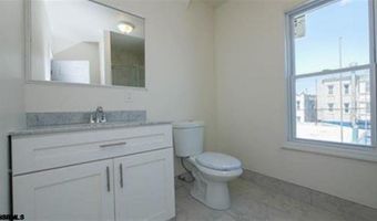 38 N Iowa Ave, Atlantic City, NJ 08401