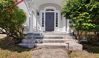 677 17TH St, Astoria, OR 97103