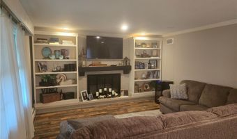 212 N Main St, Ansonia, OH 45303