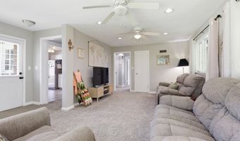 1112 North Dr, Anderson, IN 46011