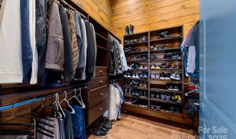 41 Ben Lippen School Rd, Asheville, NC 28806