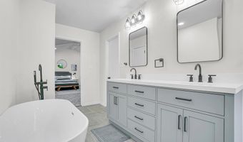 1405 Rosehaven Dr, Altus, OK 73521