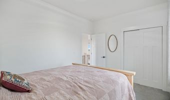 985 RANGE LINE Rd, Cheyenne, WY 82009