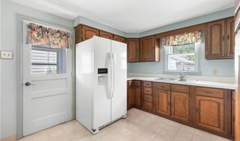 172 Lorfield Dr, Amherst, NY 14226