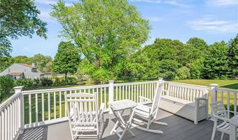 2985 Mendon Rd, Cumberland, RI 02864