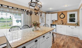 182 Leicester St, Auburn, MA 01501