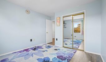 1 Dogwood Ct, Sayreville, NJ 08872