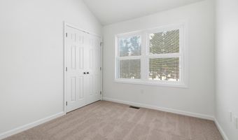 118 COUNTRYSIDE Ln, Bear, DE 19701