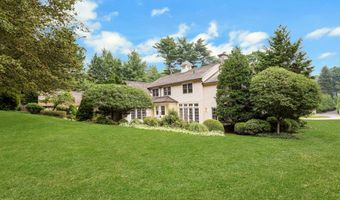 6 Searles Rd, Darien, CT 06820