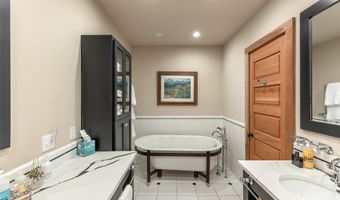 346 Hummingbird Ln, Highlands, NC 28741