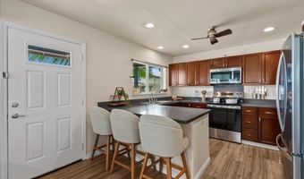 214 Alake St, Kahului, HI 96732