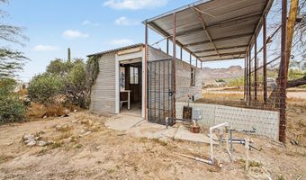 1065 W WHITELEY St, Apache Junction, AZ 85120