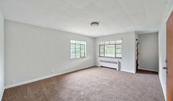 5855 Lathrop Pl, Cincinnati, OH 45224