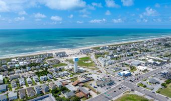 213 W Bogue Sound Dr, Atlantic Beach, NC 28512