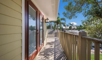 110 HAMMOCK Rd, Anna Maria, FL 34216