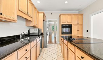 140 Lighthorse Cir, Aberdeen, NC 28315