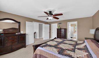 688 Stoney Creek Ln, Ballwin, MO 63021