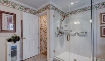 3836 Heron Watch Dr, Akron, OH 44319