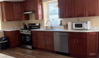 25 N Aberdeen Pl, Atlantic City, NJ 08401