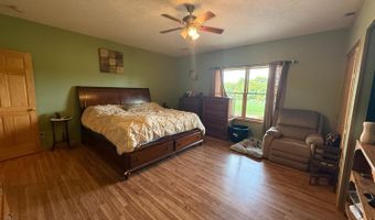 10389 Henry Ford Rd, Bennington, IN 47011