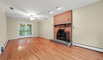 23 Nolan Dr, Bloomfield, CT 06002