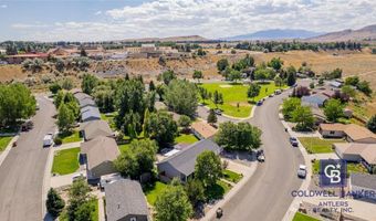 508 River View Dr, Cody, WY 82414