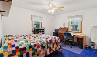 712 Rapids St, Adel, IA 50003