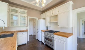 115 W 18th St, Ada, OK 74820