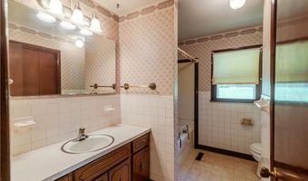 1219 Julia St, Atchison, KS 66002