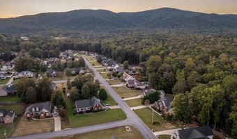 833 LILLIAN Ln, Anniston, AL 36207