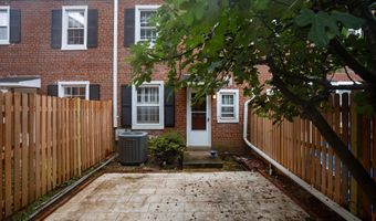 2925 S BUCHANAN St 2925, Arlington, VA 22206