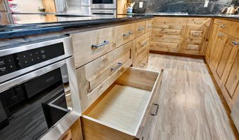 15100 SW GULL Dr, Beaverton, OR 97007