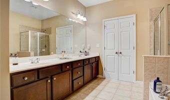 300 Snowgoose Ct, Alpharetta, GA 30022