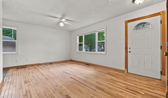 309 Colorado Cir, Ames, IA 50014
