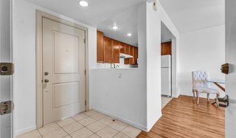 580 W Main St 318, Alhambra, CA 91801