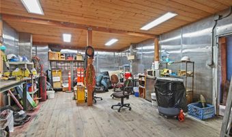 911 N Alameda St, Compton, CA 90220