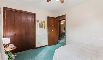 1305 Ridgeway Cir, Athens, TN 37303