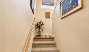 212 Alake St, Kahului, HI 96732