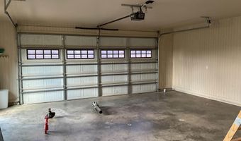 175 Vernon Harvey Rd, Beebe, AR 72143