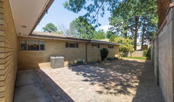 630 Sierra Dr SE, Albuquerque, NM 87108