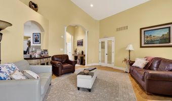 3770 Autumnwood Dr, Ammon, ID 83406
