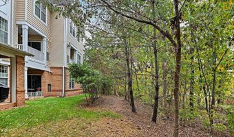 20385 BELMONT PARK Ter 103, Ashburn, VA 20147