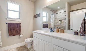 110 War Wagon Cir, Millsap, TX 76066