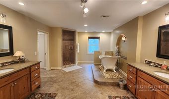 272 Stoneybrook Ln, Banner Elk, NC 28604