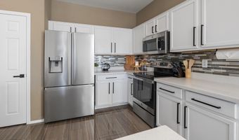10909 W CHASE Ln, Avondale, AZ 85323