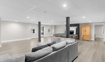 967 Five Points Rd, Barnesville, GA 30204