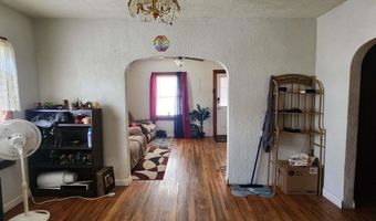 805 E 5th St, Atlantic, IA 50022