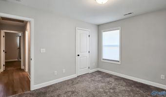 16504 Eden Dr, Athens, AL 35613