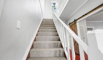 407 W Main St, Blue Mountain, MS 38610